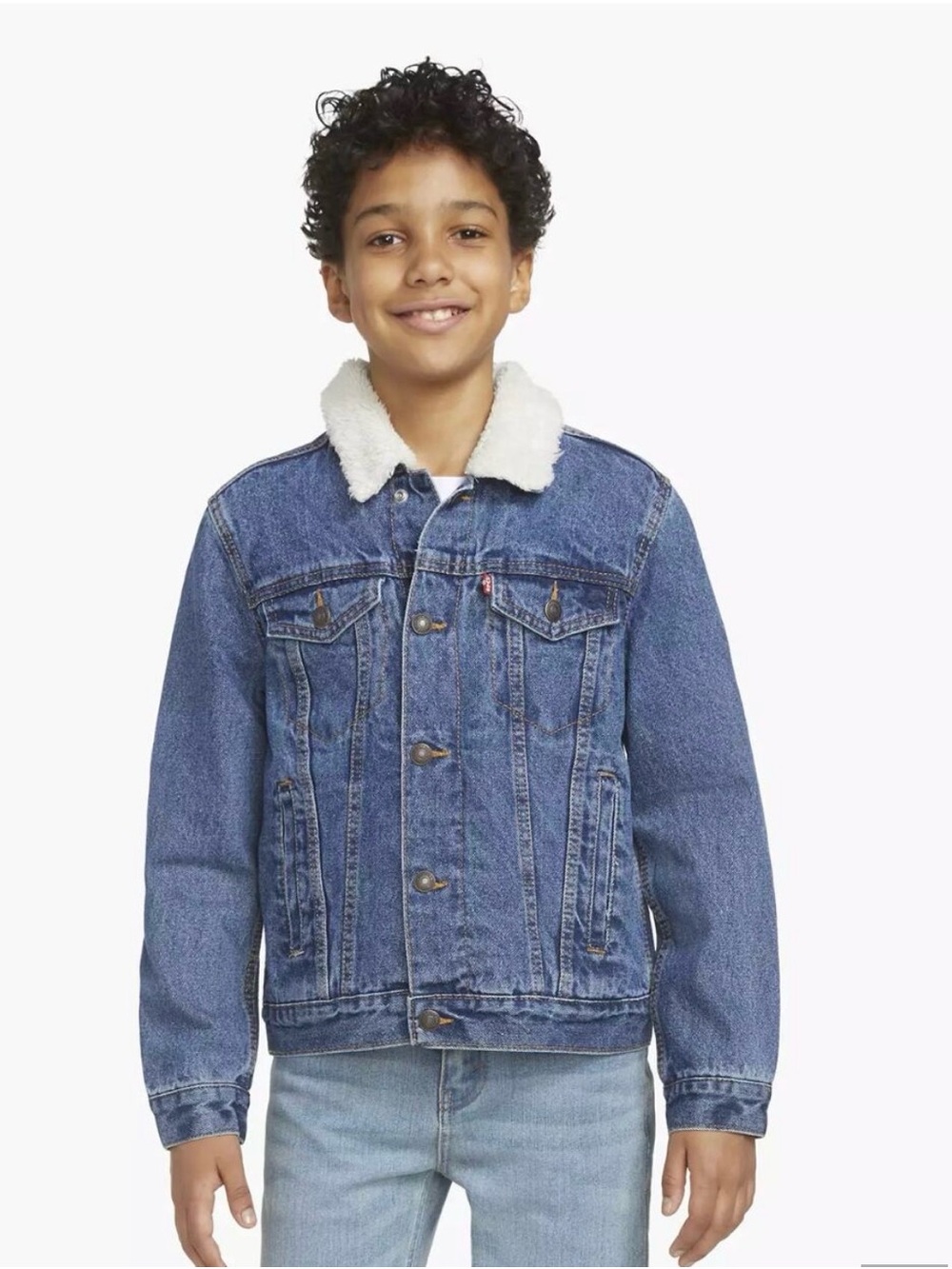 Levi's Sherpa Trucker Jacket in a medium blue denim wash- NWT Sz XL